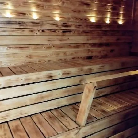 Huoneisto Laivarannassa *